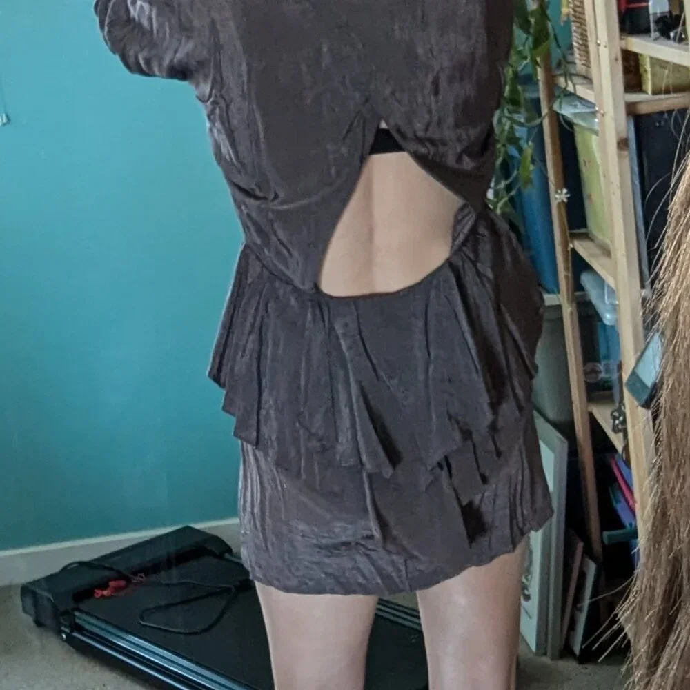 Vintage metallic-like purple mini dress with flattering hip skirt, size M - Picture 10 of 15